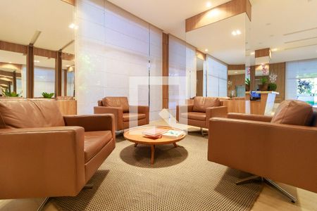 Hall Social de apartamento à venda com 4 quartos, 330m² em Santo Amaro, São Paulo