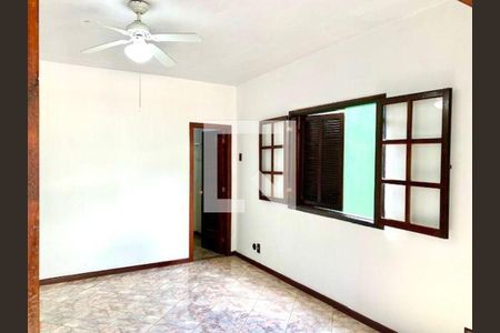 Casa à venda com 4 quartos, 273m² em Itaipu, Niterói