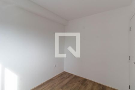 Quarto 2 de apartamento para alugar com 2 quartos, 36m² em Conjunto Residencial José Bonifácio, São Paulo