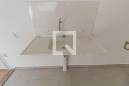 Sala/Cozinha de apartamento para alugar com 2 quartos, 36m² em Conjunto Residencial José Bonifácio, São Paulo