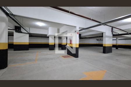 Garagem de apartamento para alugar com 2 quartos, 58m² em Jardim, Santo André