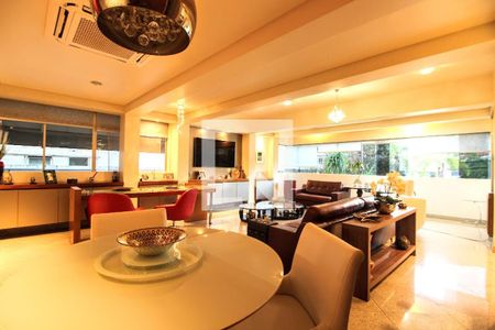 Sala de apartamento à venda com 4 quartos, 214m² em Carmo, Belo Horizonte