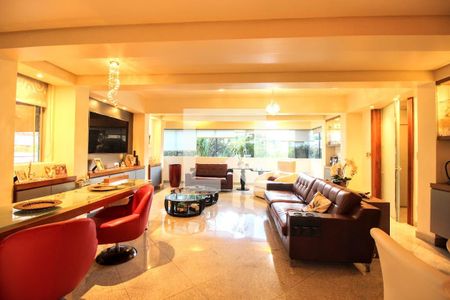 Sala de apartamento à venda com 4 quartos, 214m² em Carmo, Belo Horizonte