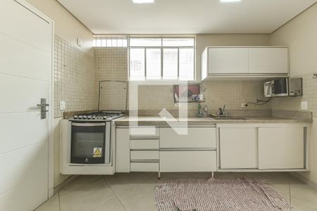 Cozinha de casa para alugar com 3 quartos, 140m² em Vila Guarani, São Paulo
