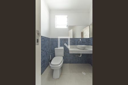 Lavabo de casa para alugar com 3 quartos, 140m² em Vila Guarani, São Paulo