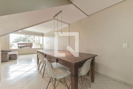 Sala de casa para alugar com 3 quartos, 140m² em Vila Guarani, São Paulo