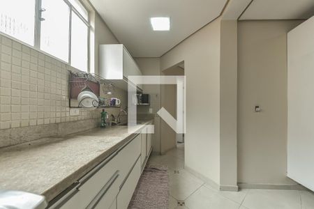 Cozinha de casa para alugar com 3 quartos, 140m² em Vila Guarani, São Paulo