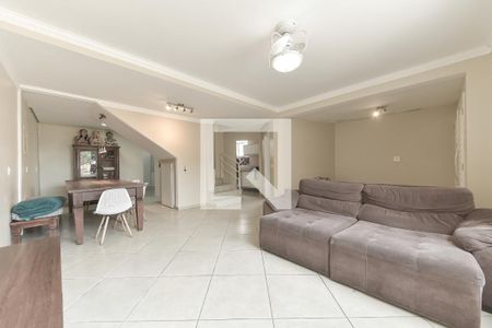 Casa para alugar com 3 quartos, 140m² em Vila Guarani, São Paulo