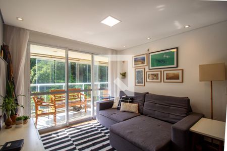 Sala  de apartamento à venda com 3 quartos, 102m² em Vila Ipojuca, São Paulo