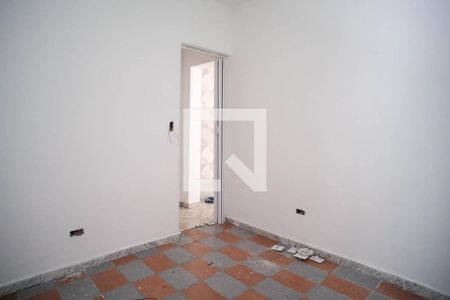 Quarto 2 de casa para alugar com 2 quartos, 100m² em Jardim Três Marias, São Paulo
