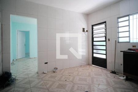 Cozinha de casa para alugar com 2 quartos, 100m² em Jardim Três Marias, São Paulo