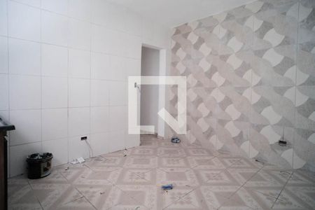 Cozinha de casa para alugar com 2 quartos, 100m² em Jardim Três Marias, São Paulo