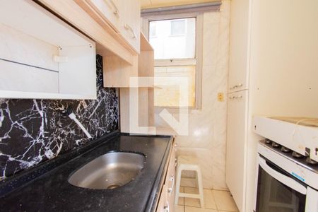 Cozinha de apartamento à venda com 2 quartos, 54m² em Estância Velha, Canoas