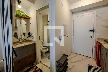 Banheiro de kitnet/studio para alugar com 1 quarto, 25m² em Vila Mariana, São Paulo