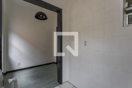 Cozinha e Área de Serviço de apartamento à venda com 1 quarto, 30m² em Floresta, Porto Alegre