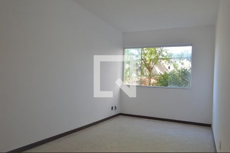 Sala  de apartamento para alugar com 2 quartos, 60m² em Taquara, Rio de Janeiro