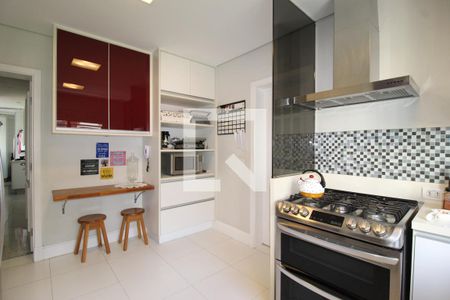 Cozinha de apartamento à venda com 4 quartos, 257m² em Indianópolis, São Paulo