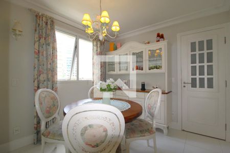 Sala de apartamento à venda com 4 quartos, 257m² em Indianópolis, São Paulo
