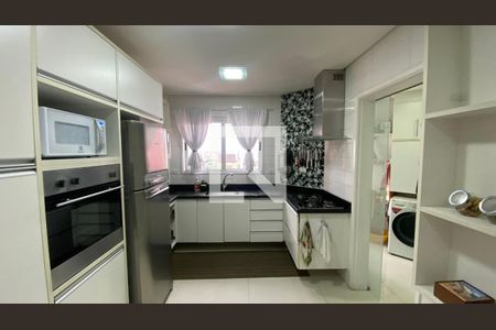 Cozinha de apartamento à venda com 3 quartos, 134m² em Vila Assunção, Santo André