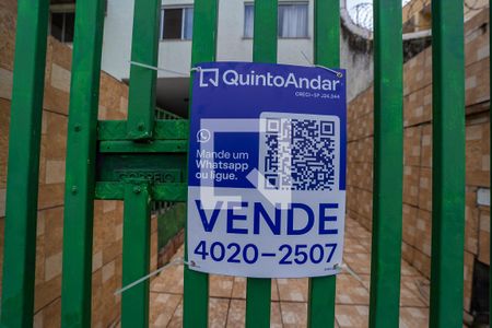 Placa de casa à venda com 3 quartos, 135m² em Chácara Cruzeiro do Sul, São Paulo