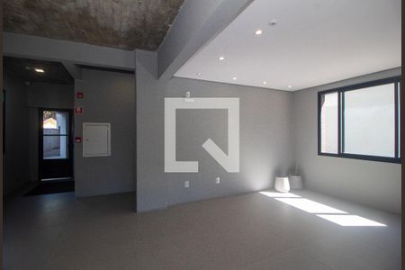 Hall de entrada de apartamento à venda com 1 quarto, 87m² em Vila Joao Pessoa, Porto Alegre