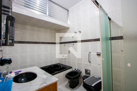 Banheiro de apartamento à venda com 2 quartos, 110m² em Centro, Santo André