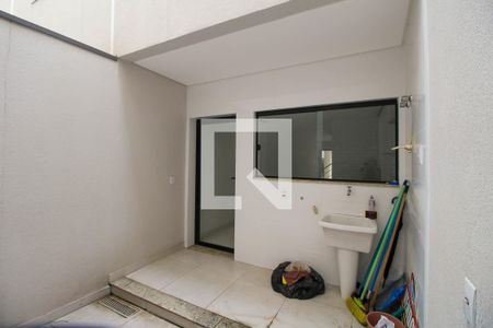 Área de Serviço de casa à venda com 3 quartos, 110m² em Jardim Avelino, São Paulo