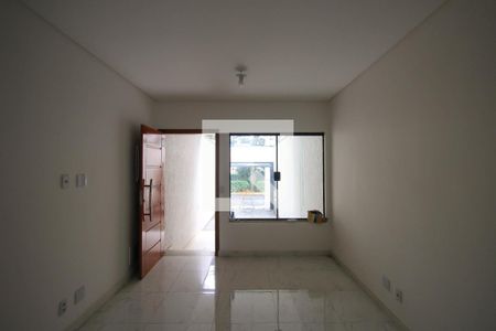 Sala de casa à venda com 3 quartos, 110m² em Jardim Avelino, São Paulo