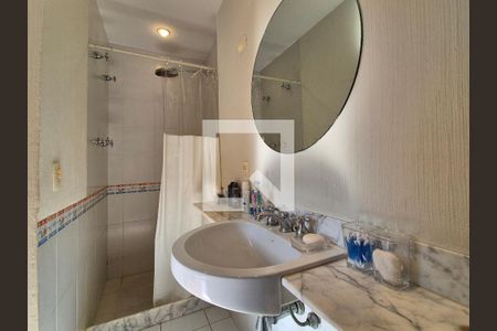 Banheiro da Suíte 3 de casa de condomínio à venda com 4 quartos, 400m² em Vargem Grande, Rio de Janeiro