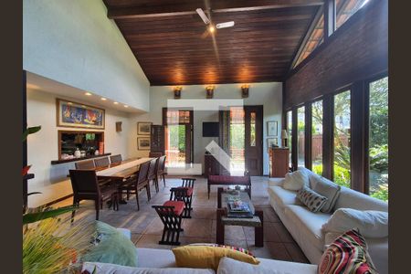 Sala de casa de condomínio à venda com 4 quartos, 400m² em Vargem Grande, Rio de Janeiro