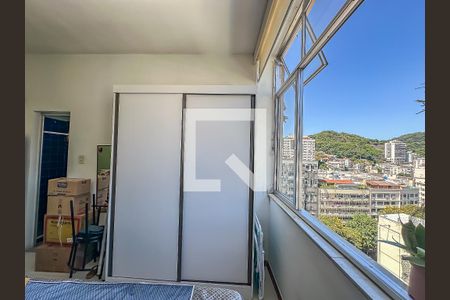 Varanda de kitnet/studio para alugar com 1 quarto, 25m² em Laranjeiras, Rio de Janeiro