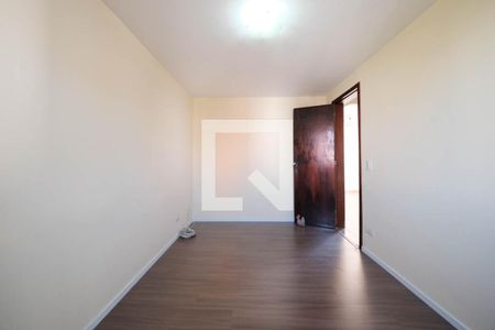 Quarto 1 de apartamento para alugar com 2 quartos, 52m² em Vila Silvia, São Paulo