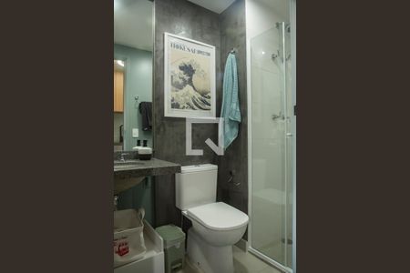 Banheiro de kitnet/studio para alugar com 1 quarto, 18m² em Vila Clementino, São Paulo