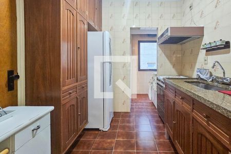 Cozinha de apartamento para alugar com 3 quartos, 70m² em Tortuga, Guarujá