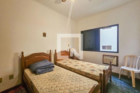Suíte de apartamento para alugar com 3 quartos, 70m² em Tortuga, Guarujá