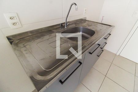 Sala/Cozinha de apartamento para alugar com 2 quartos, 32m² em Vila Nova Curuca, São Paulo