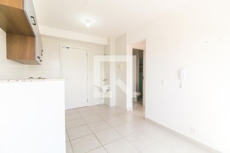 Sala/Cozinha de apartamento para alugar com 2 quartos, 32m² em Vila Nova Curuca, São Paulo