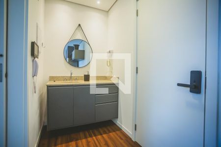 Lavabo de kitnet/studio para alugar com 1 quarto, 27m² em Vila Clementino, São Paulo