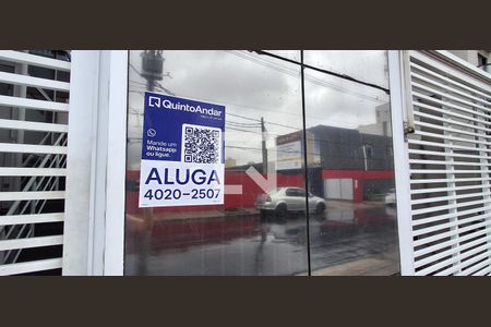 Plaquinha  de apartamento para alugar com 2 quartos, 42m² em Santa Maria, São Caetano do Sul