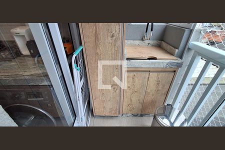 Área de Serviço  de apartamento para alugar com 2 quartos, 42m² em Santa Maria, São Caetano do Sul