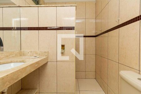 Banheiro 2 de casa para alugar com 3 quartos, 110m² em Jardim Matarazzo, São Paulo
