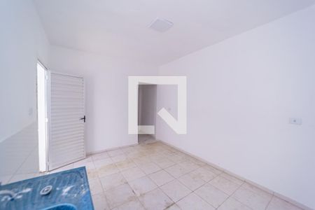 Sala/Cozinha de casa para alugar com 1 quarto, 40m² em Parque Boturussu, São Paulo