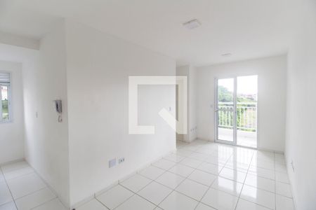 Sala de apartamento para alugar com 2 quartos, 46m² em Jardim Santa Tereza, Carapicuíba