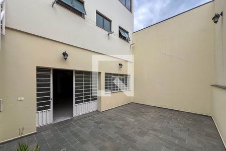 Quintal de casa à venda com 4 quartos, 304m² em Ipiranga, São Paulo