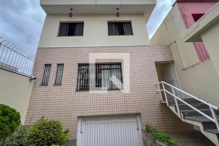 Fachada de casa à venda com 4 quartos, 304m² em Ipiranga, São Paulo