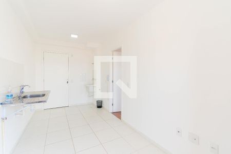Sala de apartamento para alugar com 1 quarto, 28m² em Vila Tolstoi, São Paulo