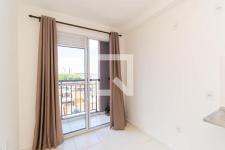 Sala de apartamento para alugar com 1 quarto, 28m² em Vila Tolstoi, São Paulo