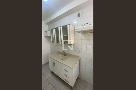 Cozinha de apartamento à venda com 2 quartos, 54m² em Vila Lutécia, Santo André