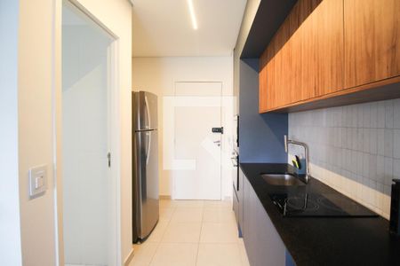 Cozinha de kitnet/studio para alugar com 1 quarto, 27m² em Vila Olímpia, São Paulo