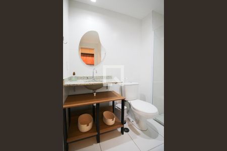 Banheiro de kitnet/studio para alugar com 1 quarto, 27m² em Vila Olímpia, São Paulo